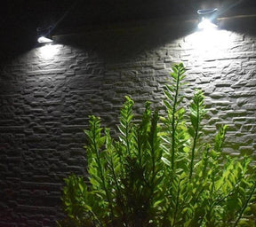 Luminária Para Jardim Wall Led com Painel Solar e Sensor de Movimento- 2 Unidades