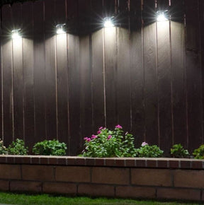 Luminária Para Jardim Wall Led com Painel Solar e Sensor de Movimento- 2 Unidades